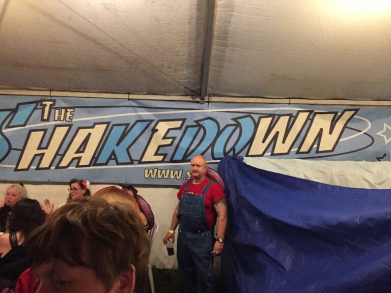 Gallery Shakedown Rock n Roll